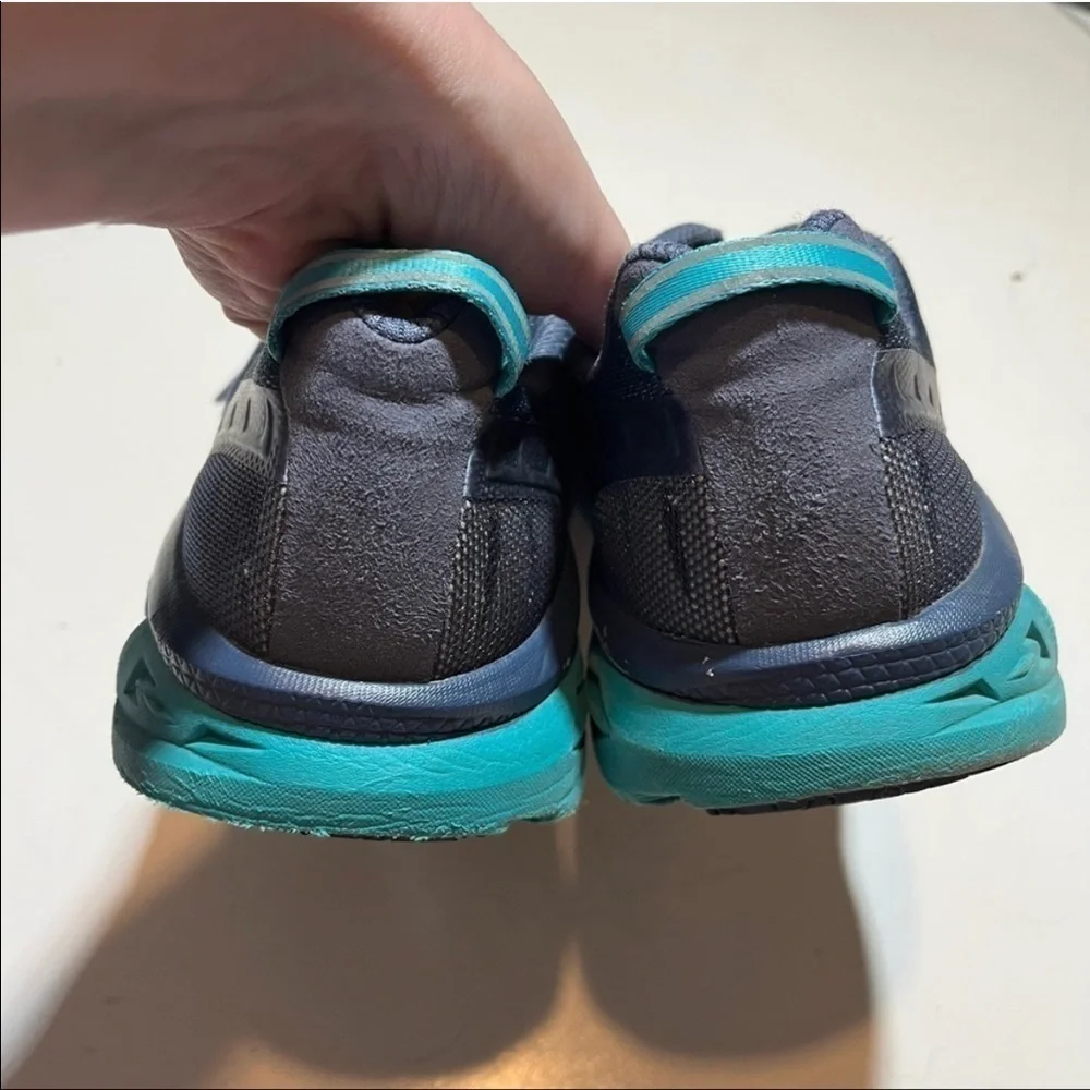 Hoka One One Arahi 2 1019276 PVIN Blue Running Shoes Size 9.5.